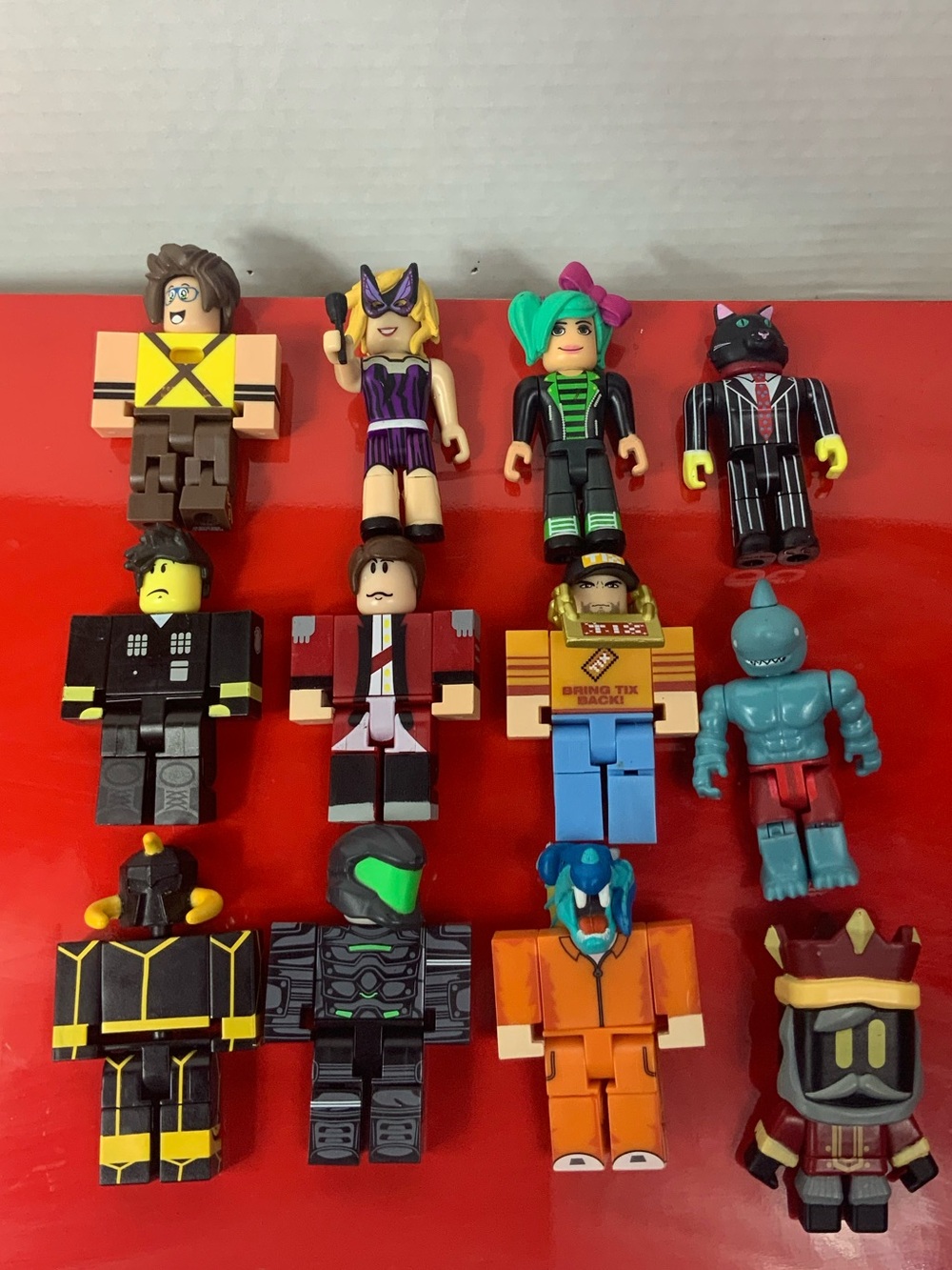 Roblox Action Figure Lot of 12 Jazwares Sharkman Cat Suit Tix Guy Knight